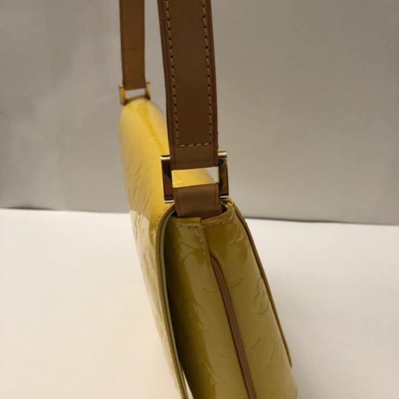 Monogram Yellow Vernis - Picture 5 of 12